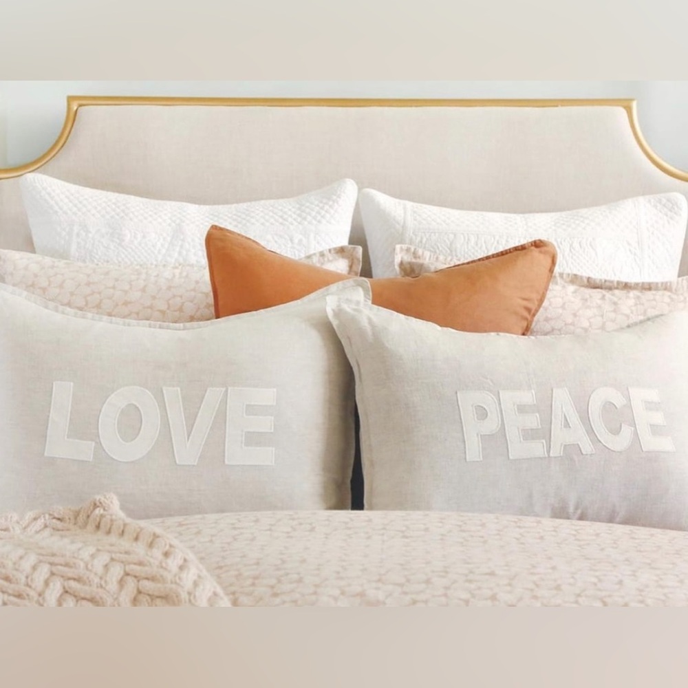 POM POM AT HOME: LOVE AND PEACE SHAMS - 100% LINEN - JILLY BOX - JILLIAN HARRIS